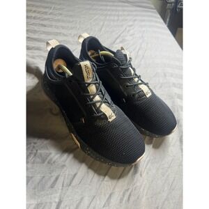 Kuru Atom Womens 9.5 Wide Black Speckled Athletic Running Walking Shoes Sneakers